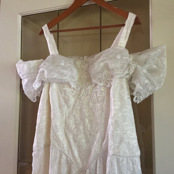 Handmade Custom Designed One-of-a-Kind High-Low Wedding Dress - Picture 2 of 9